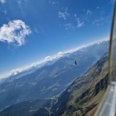 Flugwegposition um 12:27:36: Aufgenommen in der Nähe von Bezirk Leventina, Schweiz in 2972 Meter